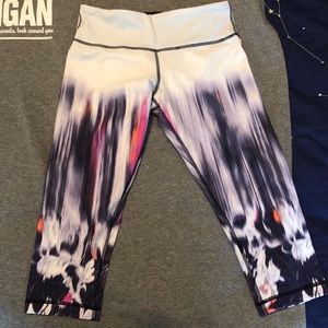 Lululemon Wonder Under Crop